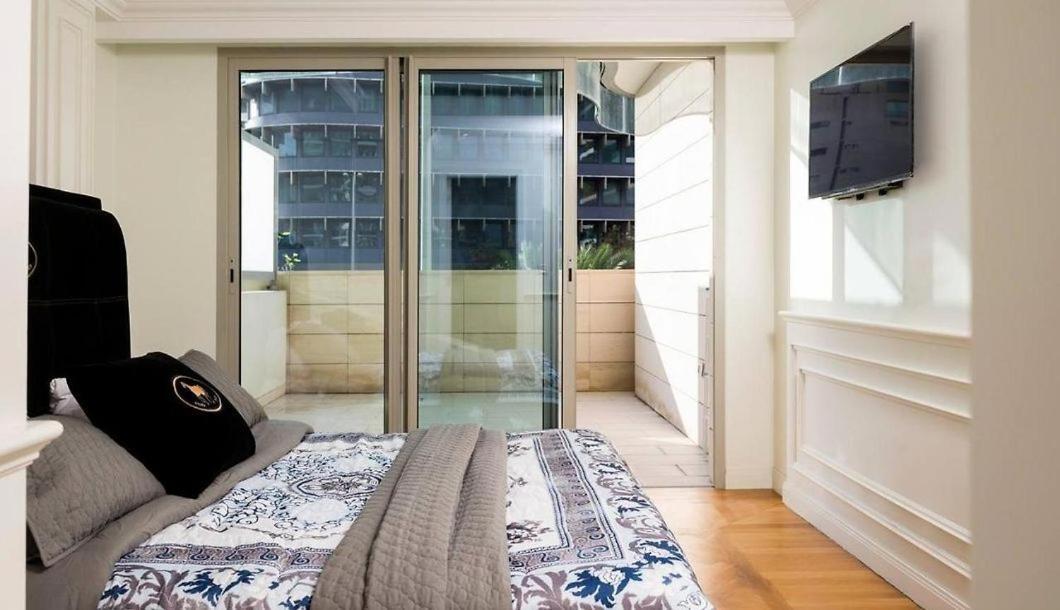 Versace Tower Luxury Suites - Downtown Beirut Ngoại thất bức ảnh