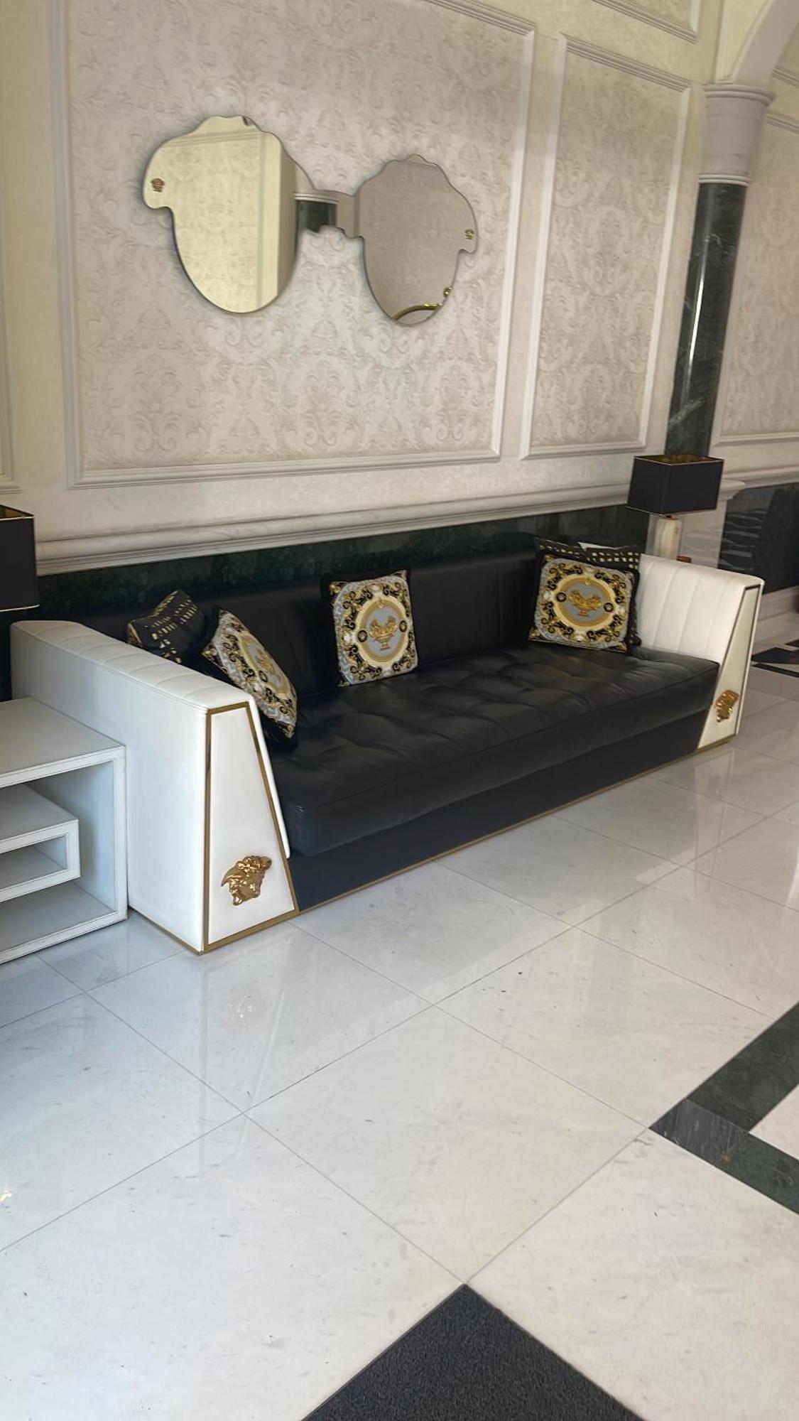 Versace Tower Luxury Suites - Downtown Beirut Ngoại thất bức ảnh
